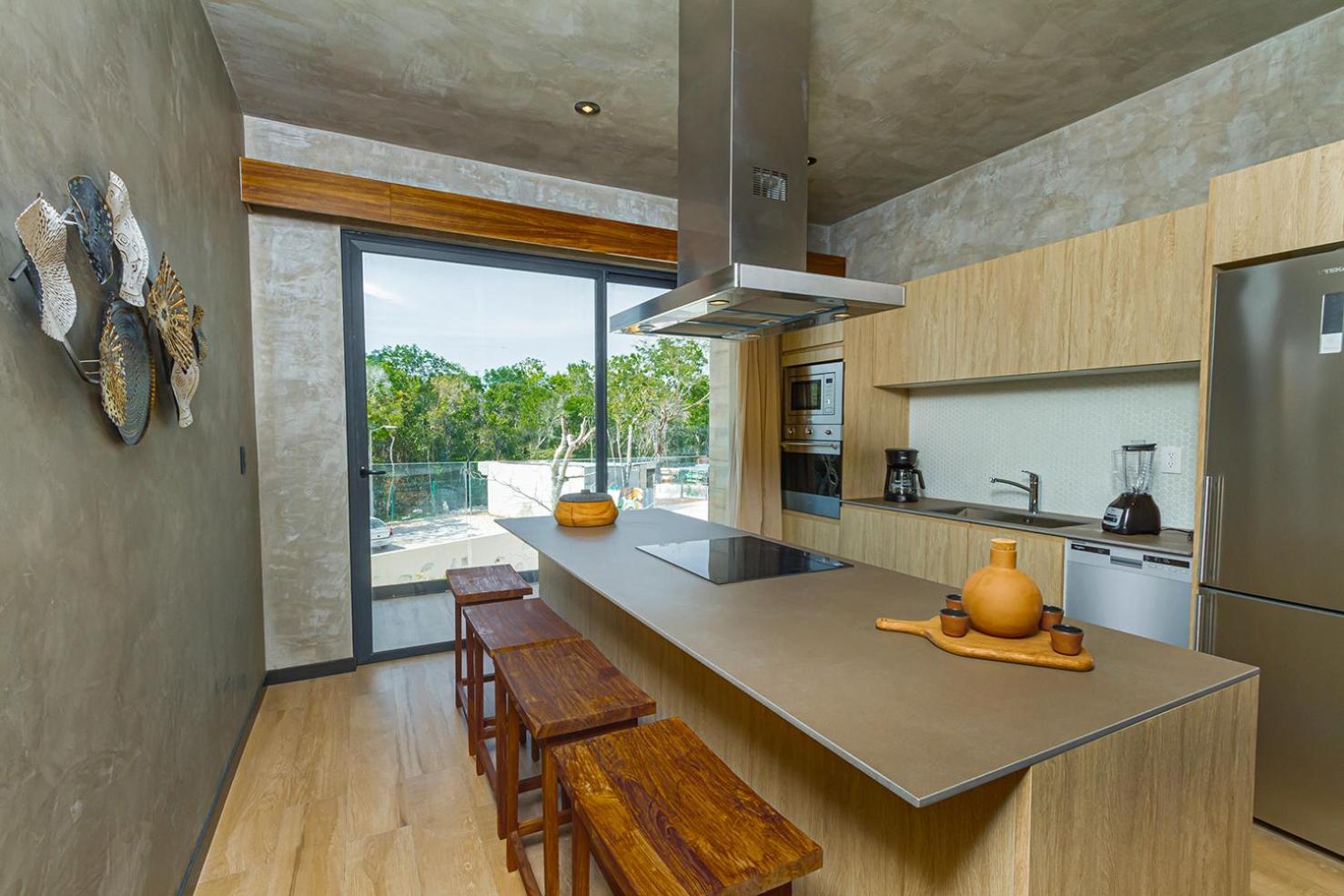 Sunny, Spacious & Amazing Amenities Apartamento