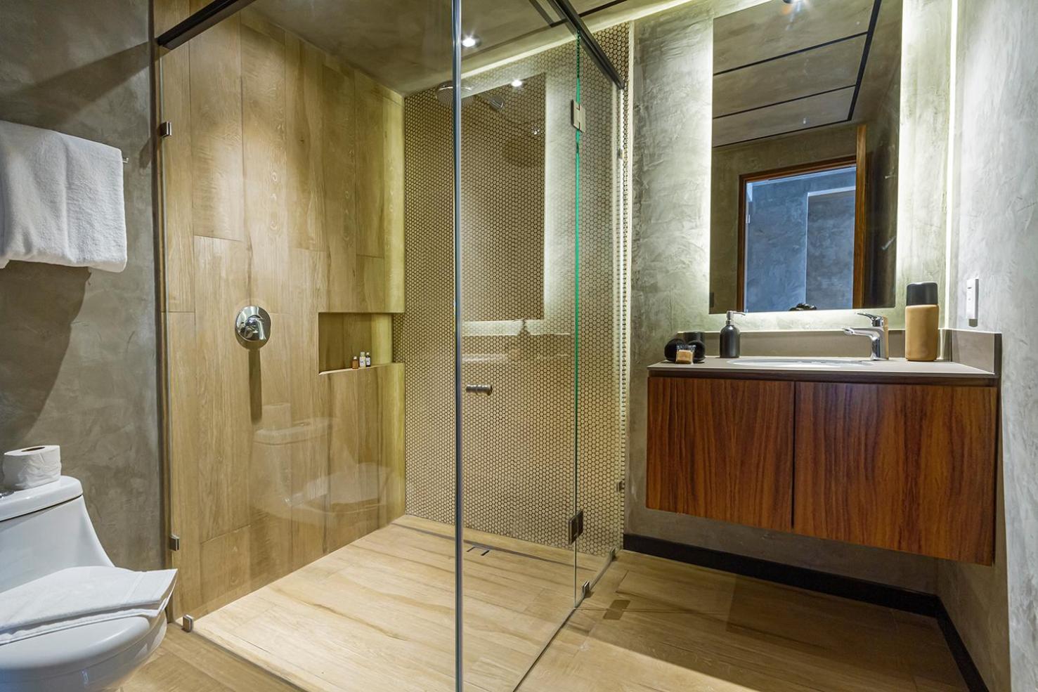 Sunny, Spacious & Amazing Amenities Appartamento